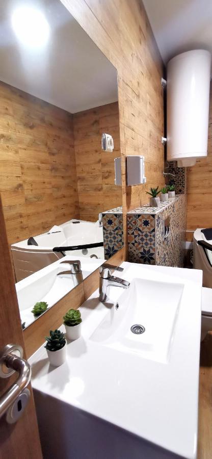Canti Apartments Újvidék Kültér fotó